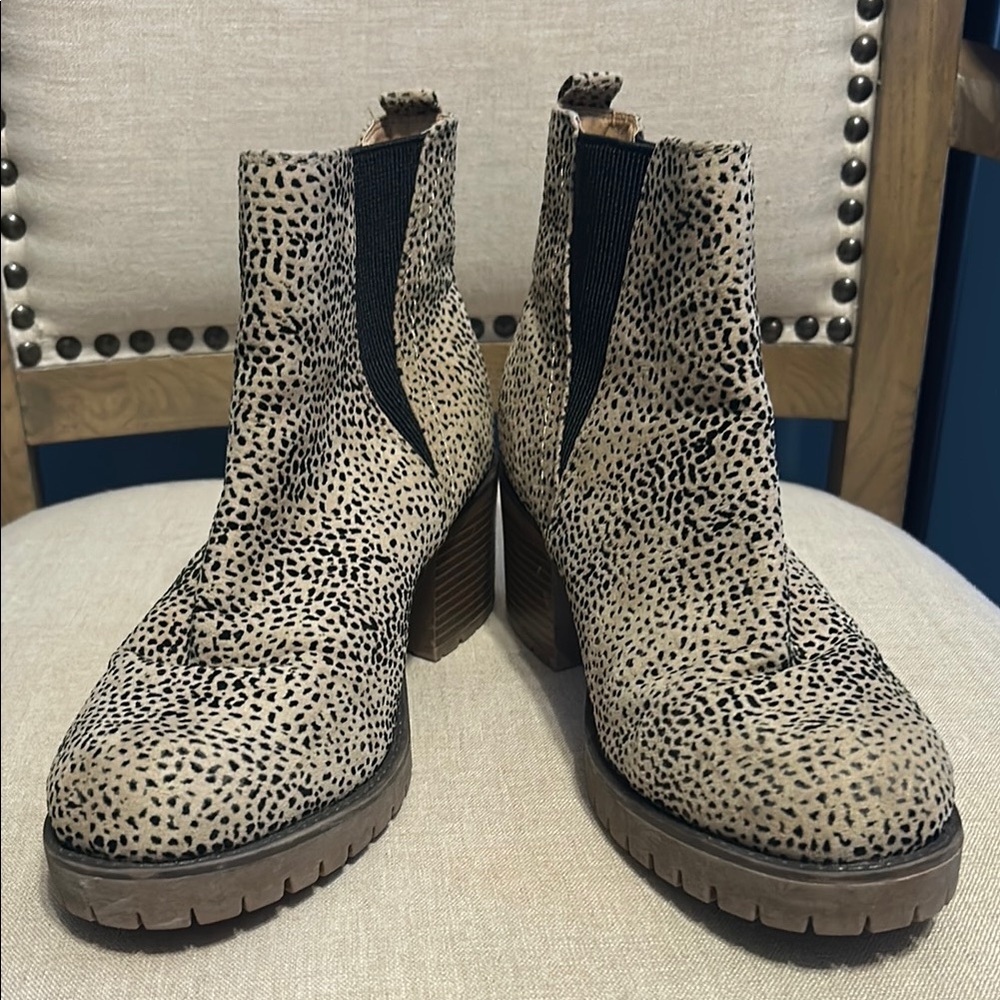 Altar’d State Cheetah Ankle Booties, Size 8.5